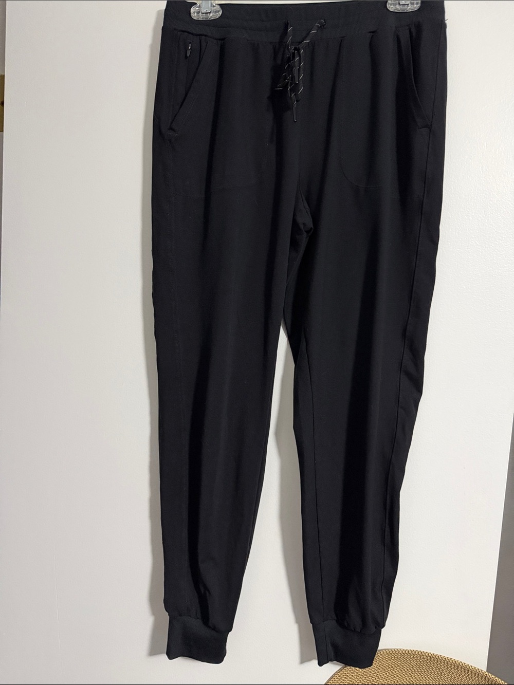 zella JOGGERS Side pockets Elastic Waist KEY zip POCKET EUC